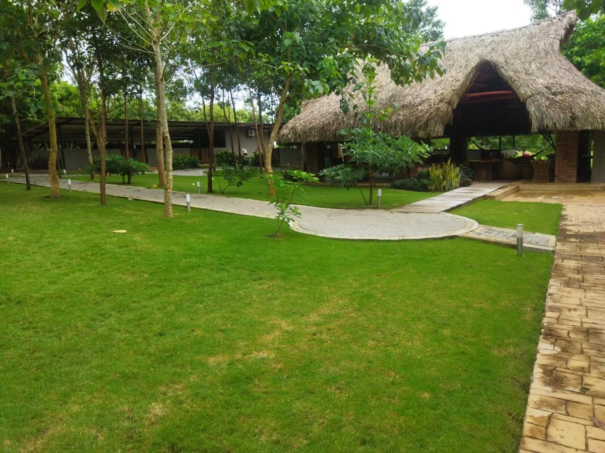 La Bonita Luxury Ecohotel Sahagun Buitenkant foto